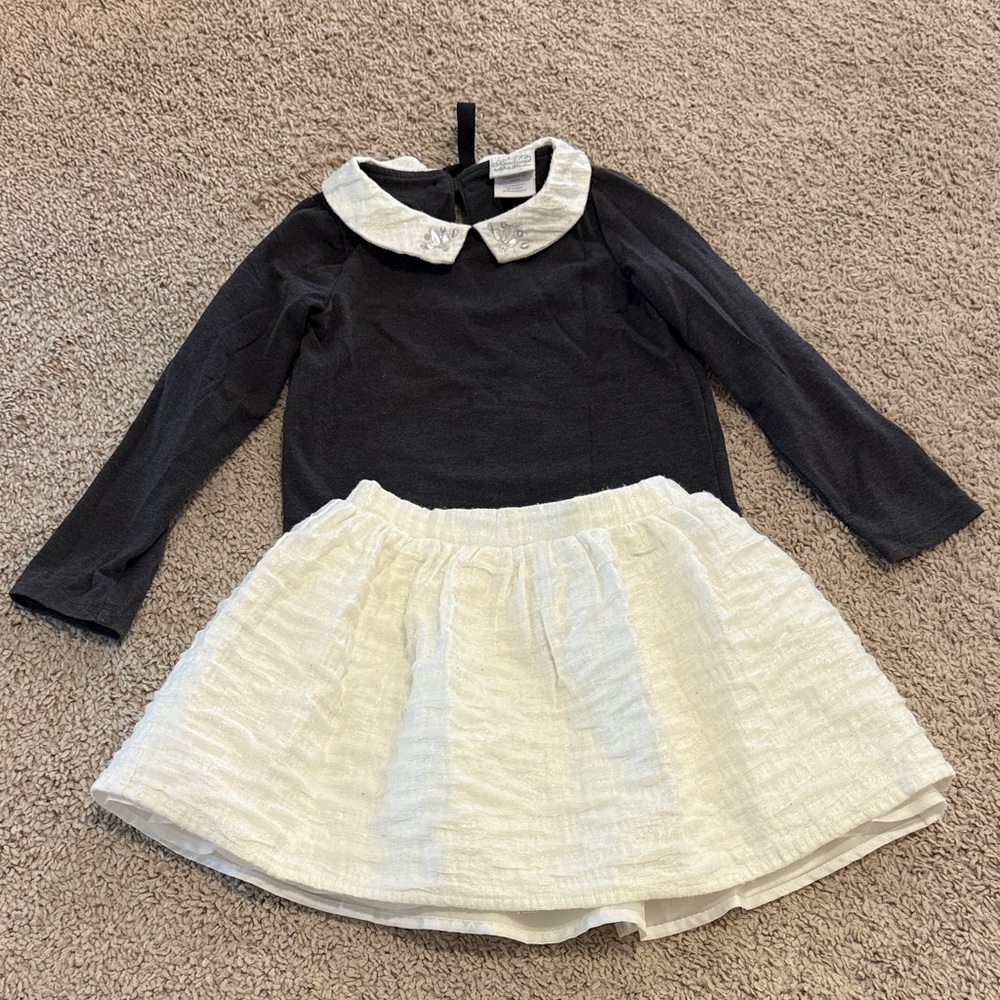 Heirlooms Gray and White Set
